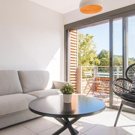Le Coquet Avec Balcon Terrasse Et Parking Prive Apartment Sarlat-la-Canéda Exterior foto