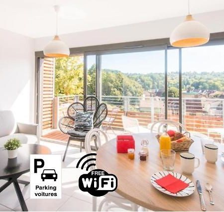 Le Coquet Avec Balcon Terrasse Et Parking Prive Apartment Sarlat-la-Canéda Exterior foto